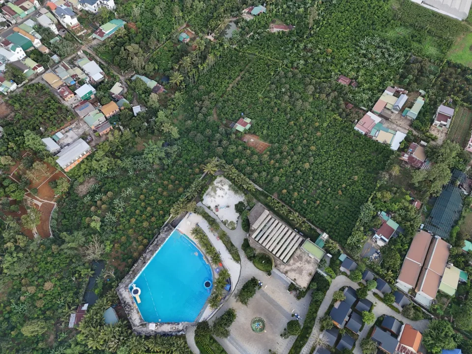 Tại Yennie House